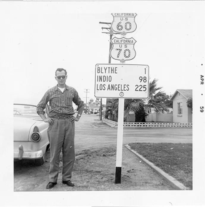 Old enamel signs in California (1958)